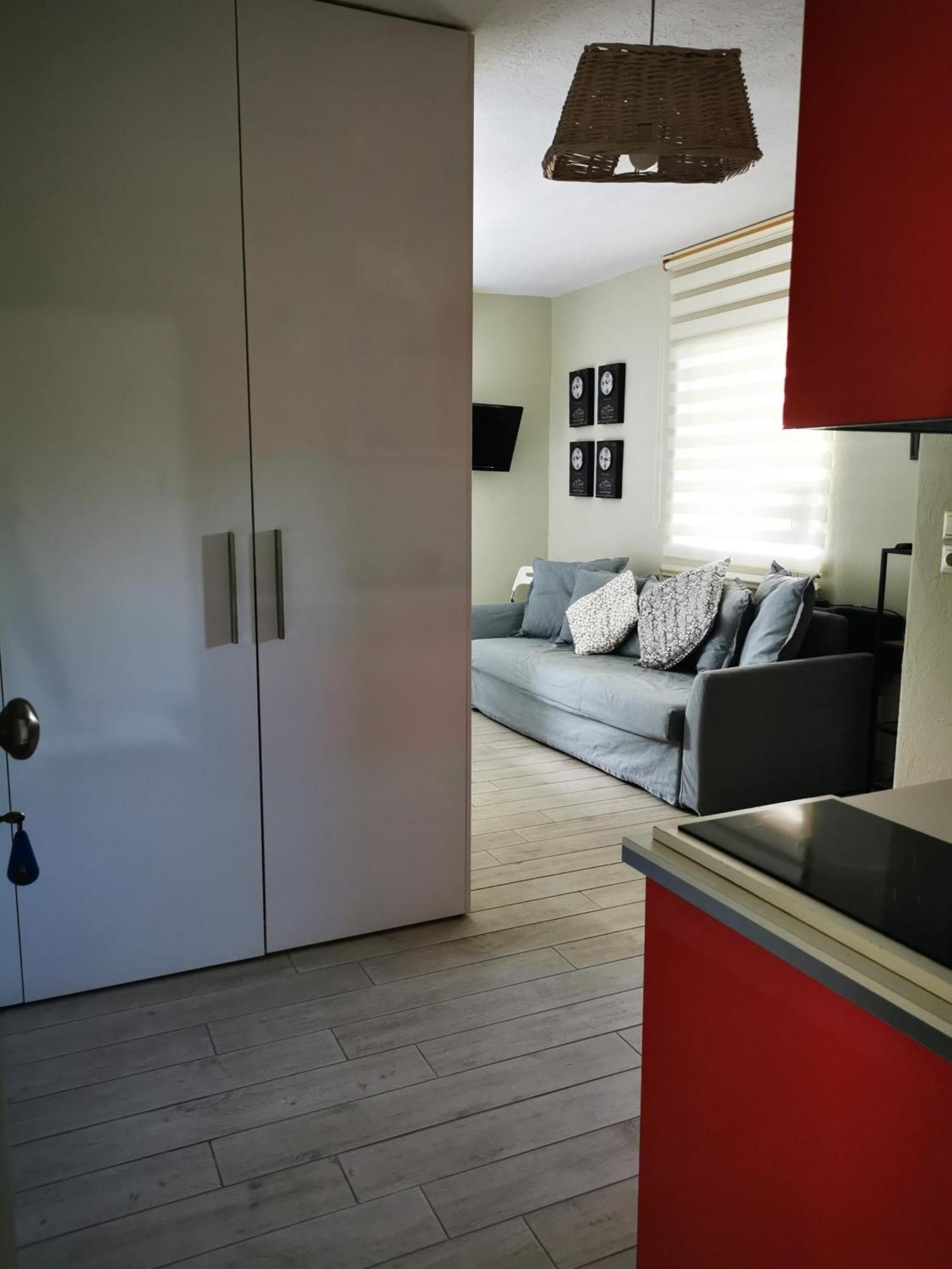Frau Irenes Haus Apartment Sarti Ngoại thất bức ảnh